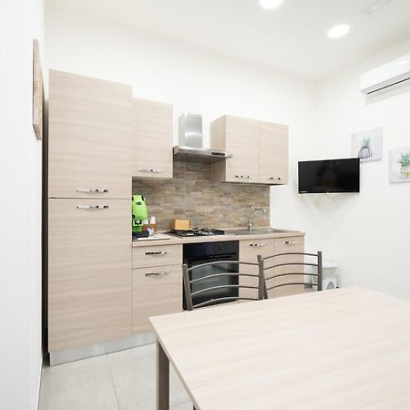 Casa Vacanza Serafino Appartement Catánia Buitenkant foto