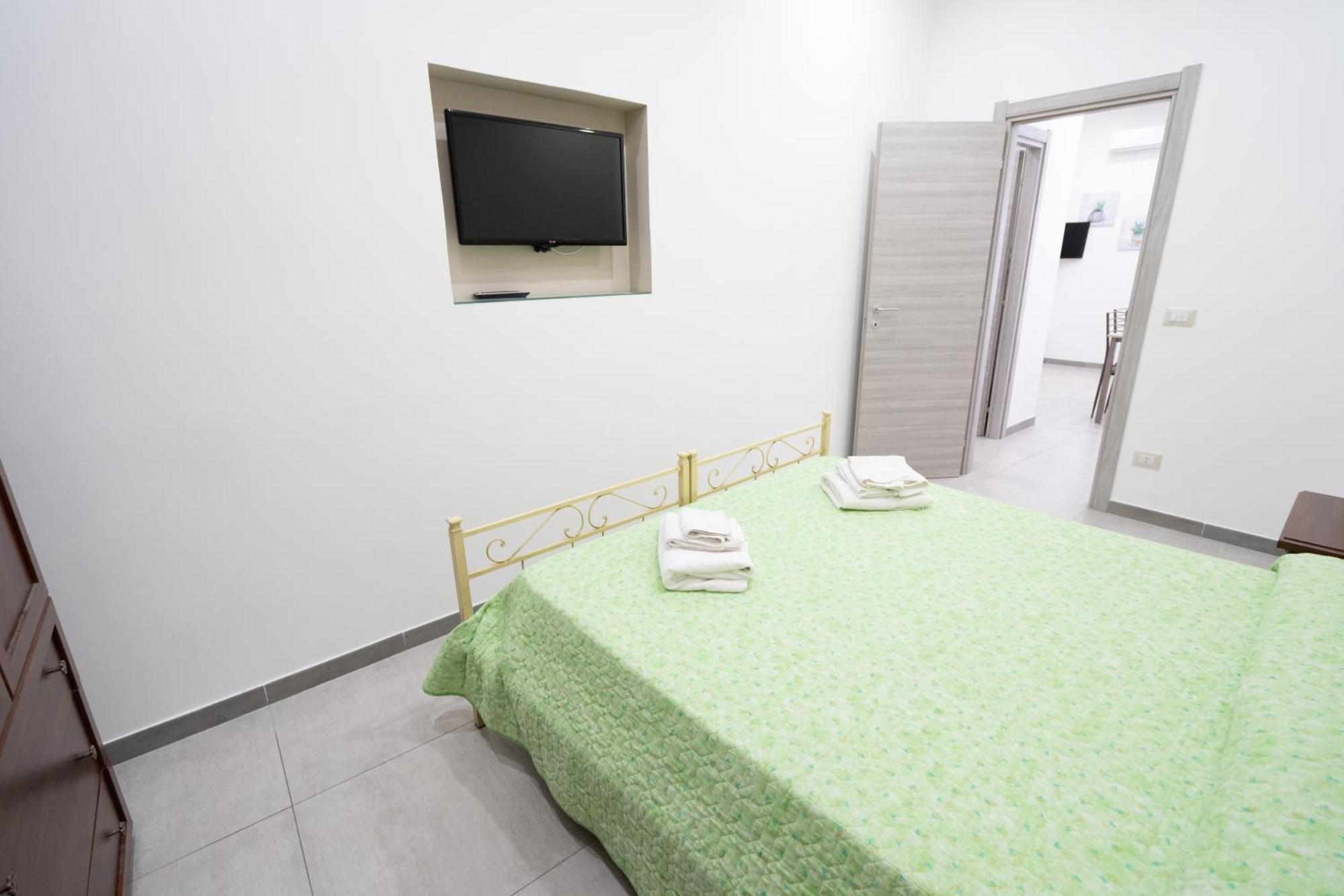 Casa Vacanza Serafino Appartement Catánia Buitenkant foto